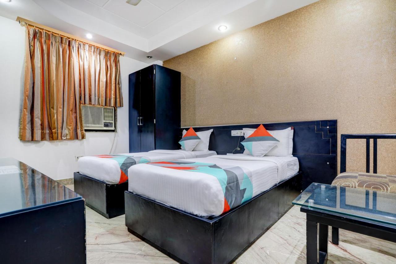 Fabexpress Jeniffer Inn Делі Екстер'єр фото